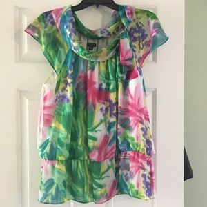 Nine West top size 2X VGUC.